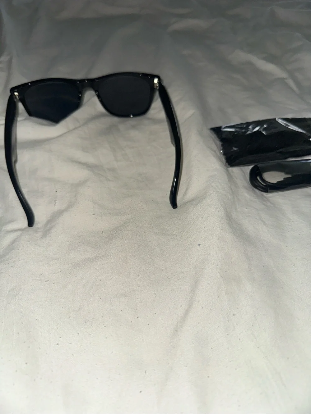 Smart Glasses - Black Wireless Audio Sunglasses